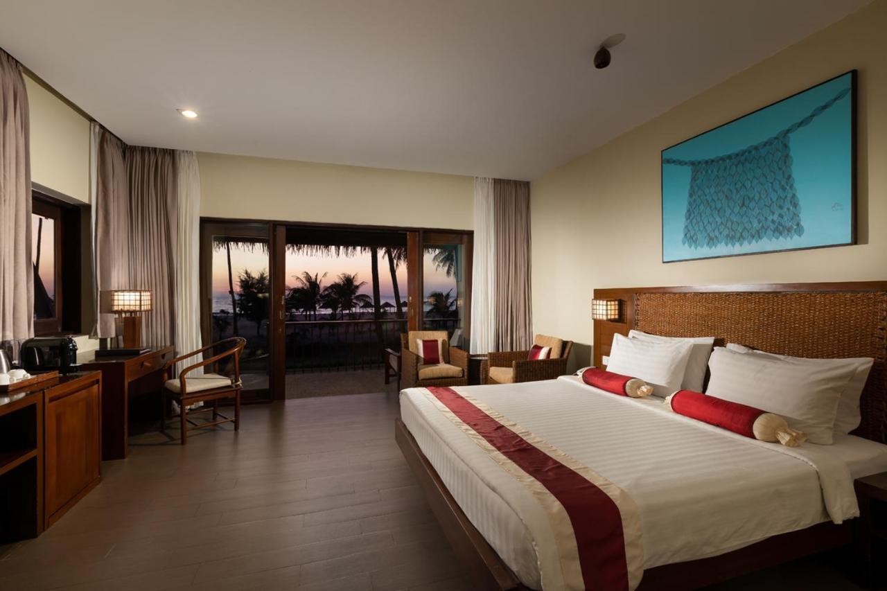 Eskala Hotels And Resorts Нгве-Саунг Экстерьер фото